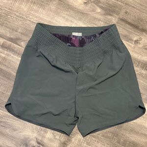 Pearl Izumi prospect 2/1 cycle short- urban sage Small